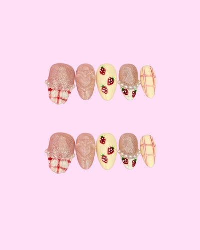 Strawberry Charm press on nails - Aurelle Beauty