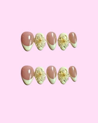 Sunbeam Blooms press on nails - Aurelle Beauty