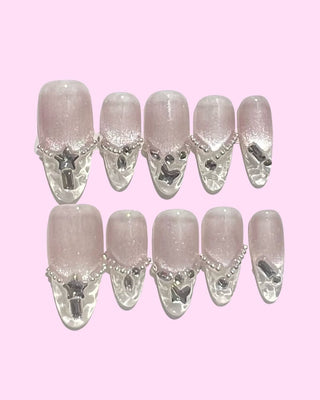 White French Tips Press on nails 6 press on nails - Aurelle Beauty